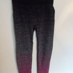 Womens Sz M  Athletic Leggings VGC